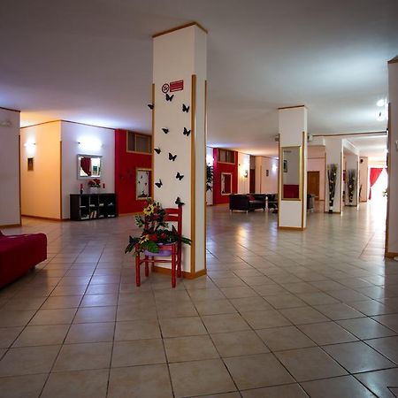 Hotel Residence Lupiae レッチェ エクステリア 写真