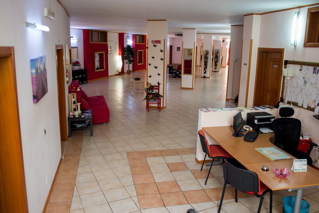 Hotel Residence Lupiae レッチェ エクステリア 写真