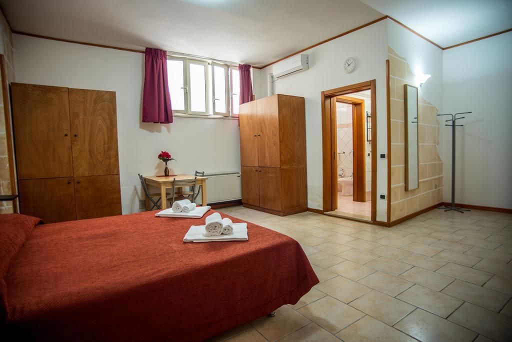 Hotel Residence Lupiae レッチェ エクステリア 写真