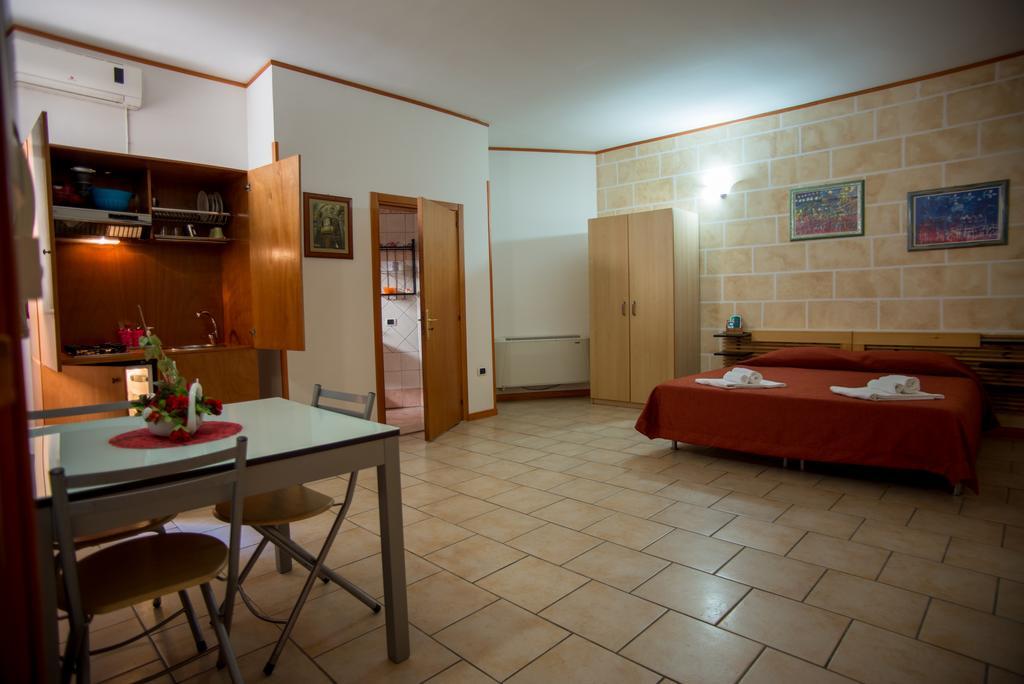 Hotel Residence Lupiae レッチェ エクステリア 写真